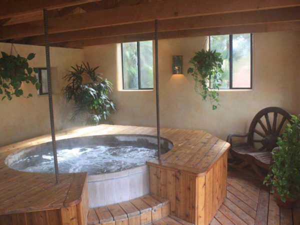 White Stallion Ranch Hot Tub